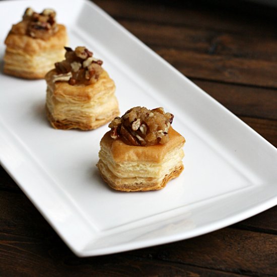 Caramelized Pecan Brie Bites