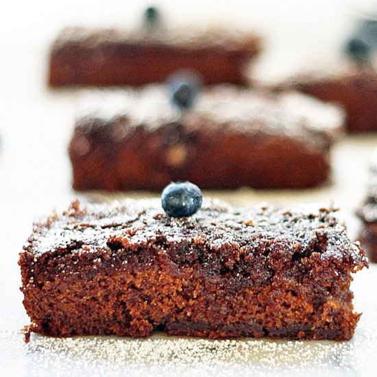 Maple-Pecan Breakfast Cake [Vegan]