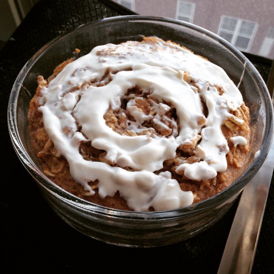 Cinnamon Roll Baked Oatmeal