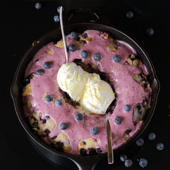 Hot Blueberry Cake with Vanilla Ice