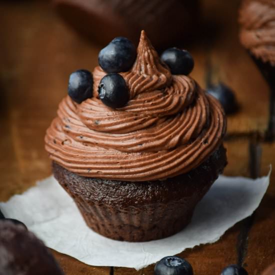 Dark Chocolate Blueberry Cupcakes