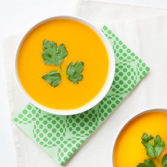 Easy Ginger Carrot Soup