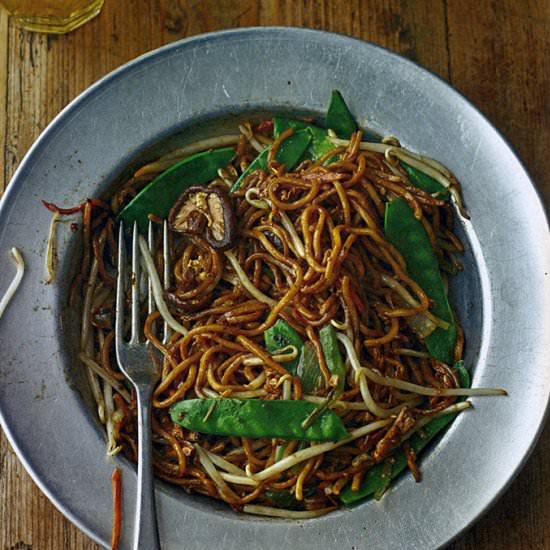 Stir-Fried Egg Noodles