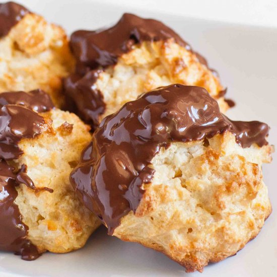 Coconut Macaroons in Chocolate