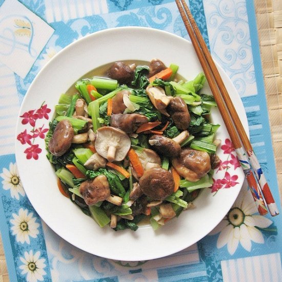 Stir-Fry Shiitake & Asian Greens