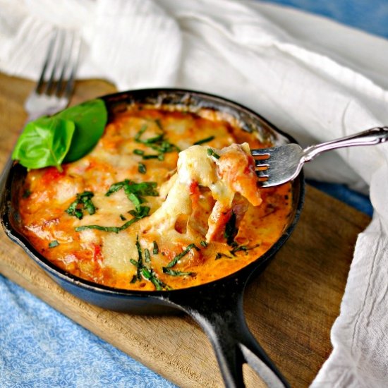 Creamy Cheesy Ham Tomato Sauce