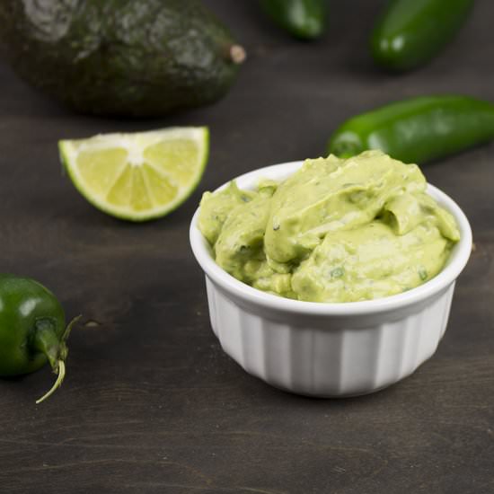 Creamy Roasted Jalapeno Guacamole