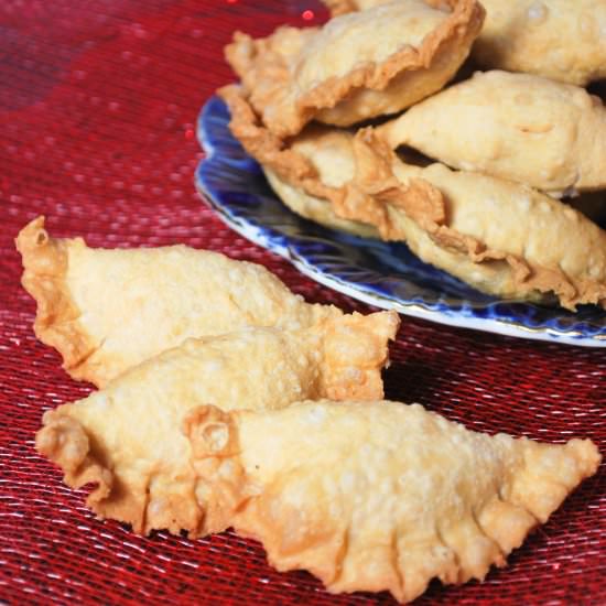 Gujiya