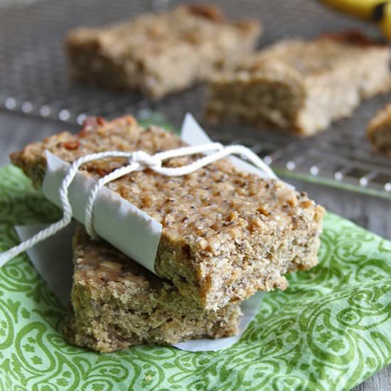 Banana Bread Breakfast Bars