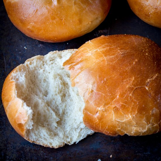 Light & Fluffy Brioche Buns