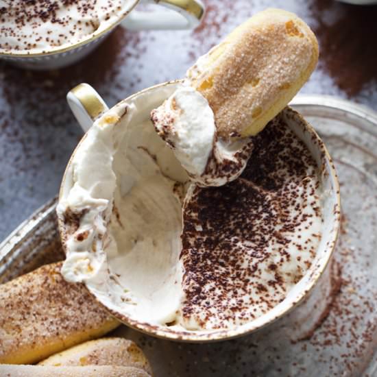 5-Minute Tiramisu Dip