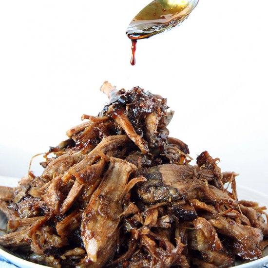 Slow Cooker Asian Glazed Pulled Pork