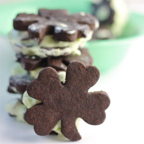 Shamrock ice cream sandwiches