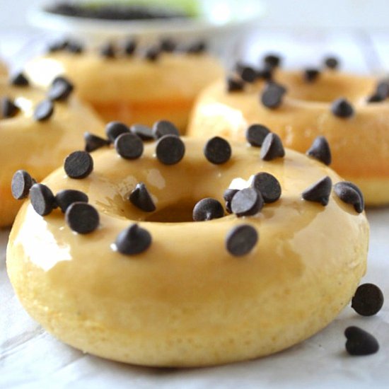 Irish Cream Baked Doughnuts