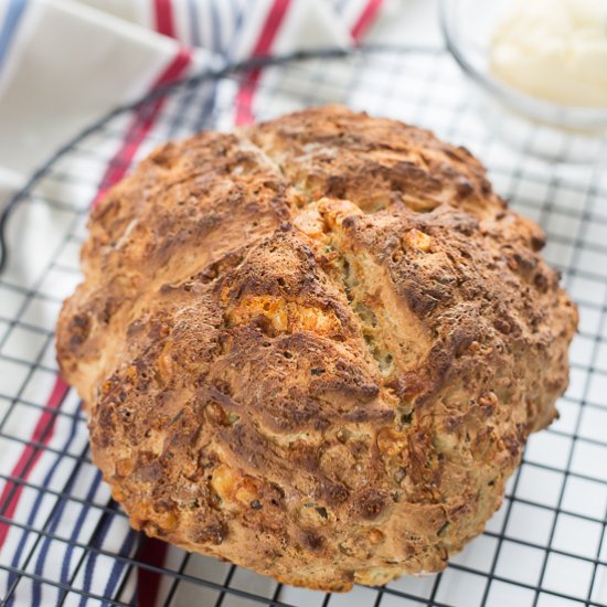 Dubliner and Chive Soda Bread