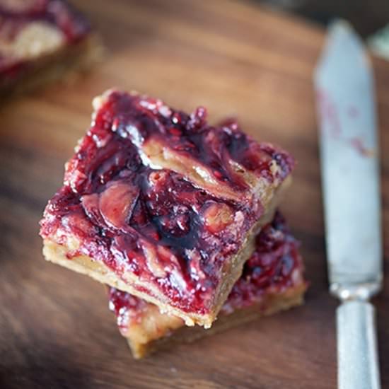 Browned Butter Raspberry Pie Bars