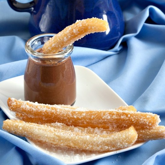 Churros y Chocolate