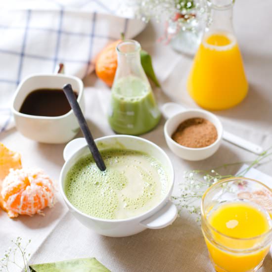 Coconut Flour Porridge with Matcha