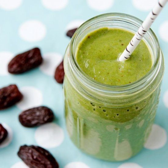 Avocado Date Smoothie