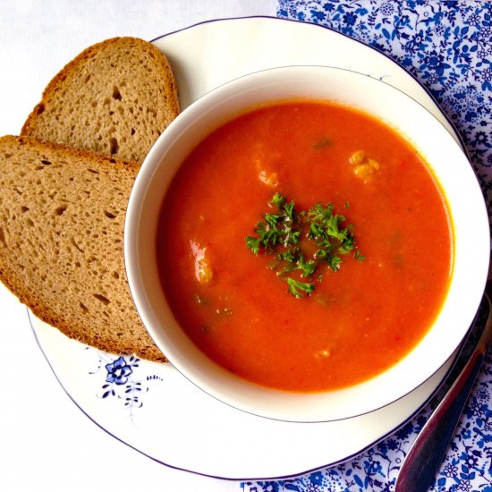 Tomato Soup with Meat Balls