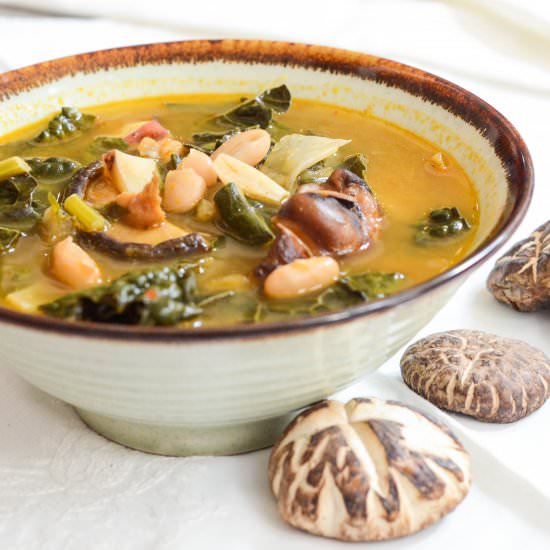 Kale, Shiitake and Bean soup