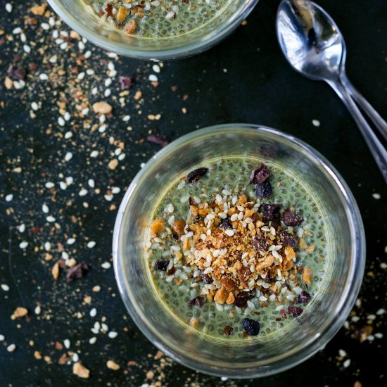 Matcha chia pudding + sweet dukkah