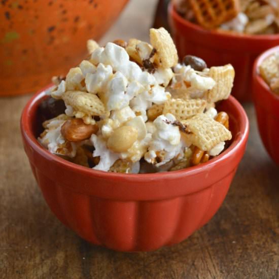 Salty Sweet Snack Mix