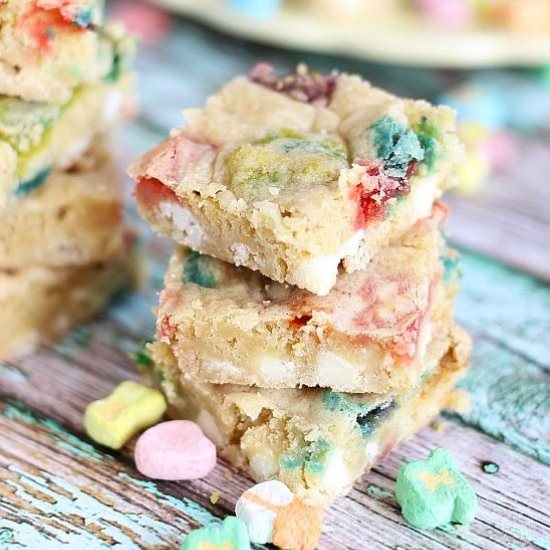 White Choc Lucky Charms Blondies