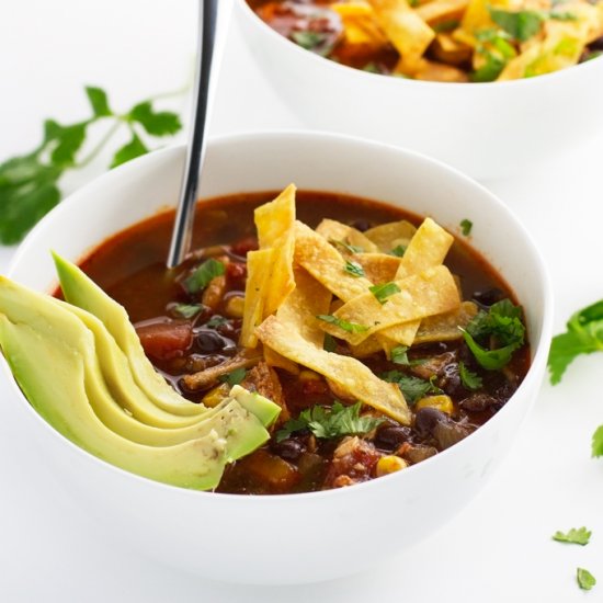 Slow Cooker Chicken Enchilada Soup