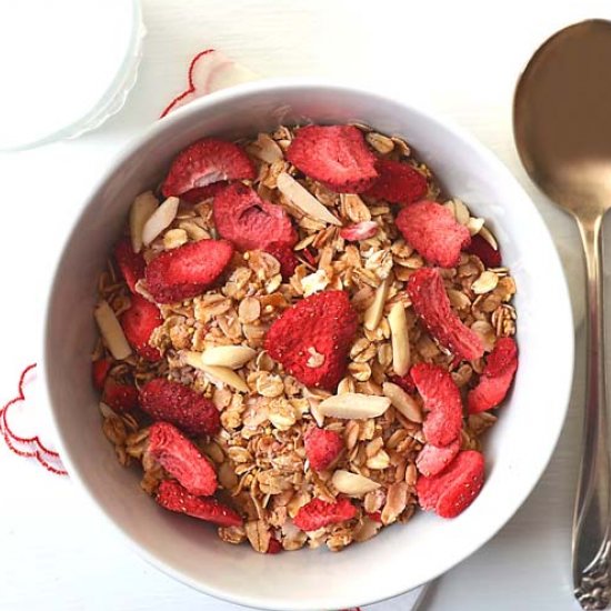 Red Berries & Almond Cereal