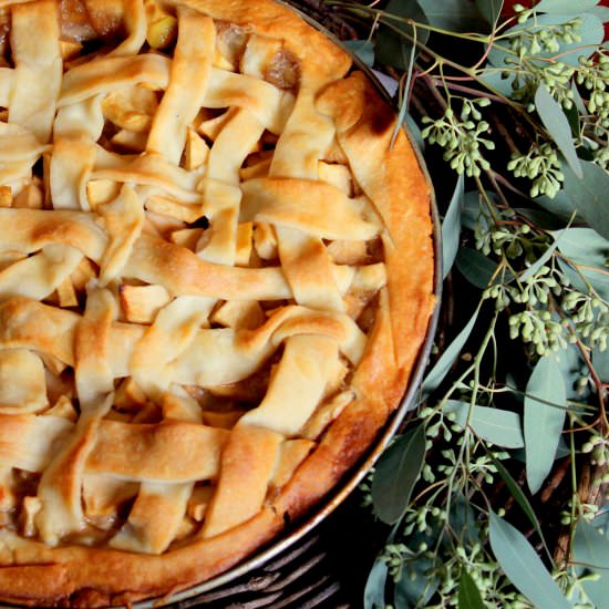 Whiskey Caramel Apple Pie