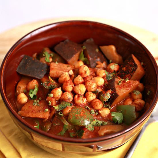 Tabbakh Rohoo (Eggplant Curry)