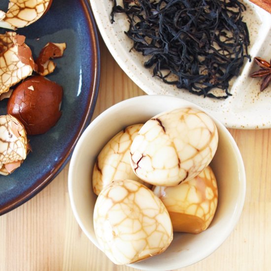 Chinese Tea Eggs (Cha Ye Dan)