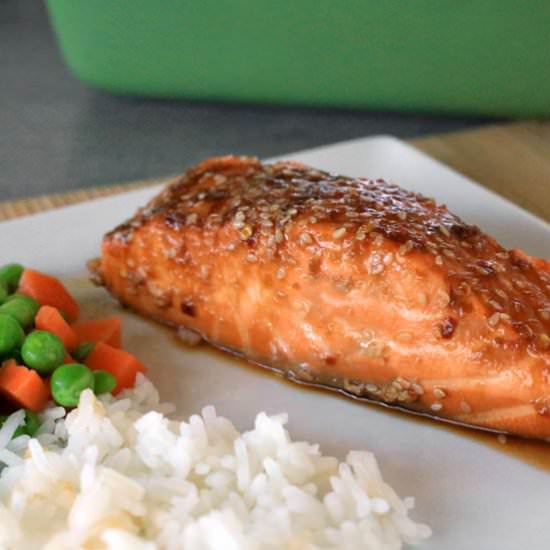 Sesame Garlic Baked Salmon