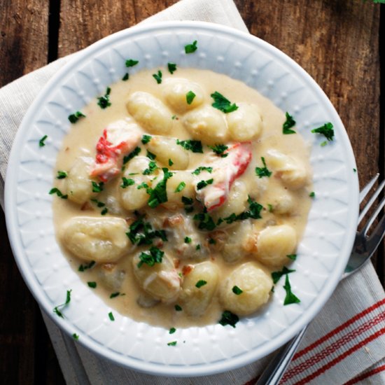 Crab Gnocchi with White Wine Sauce