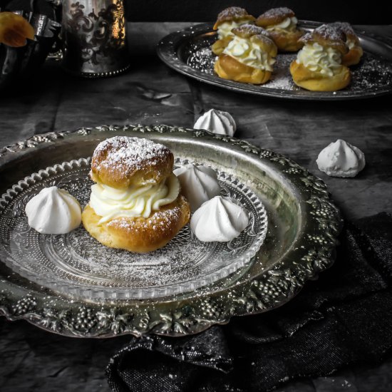 Cream Puffs With Mascarpone