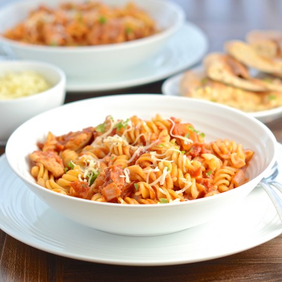 Barbecue Chicken and Bacon Pasta