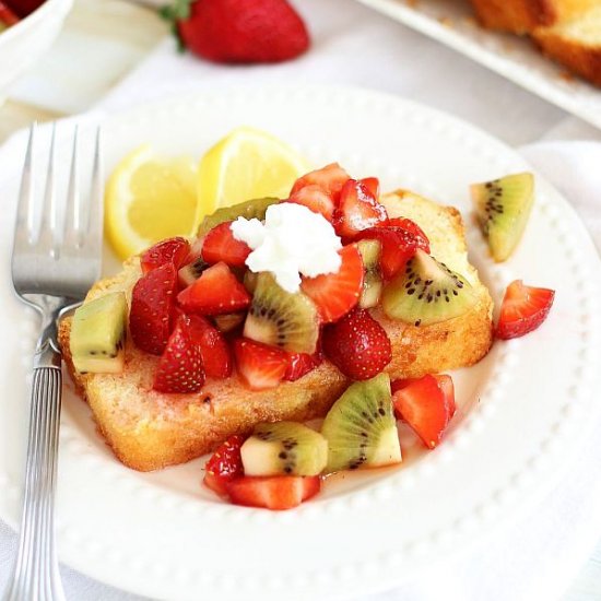 Lemon Pound Cake w Strawberry-Kiwi