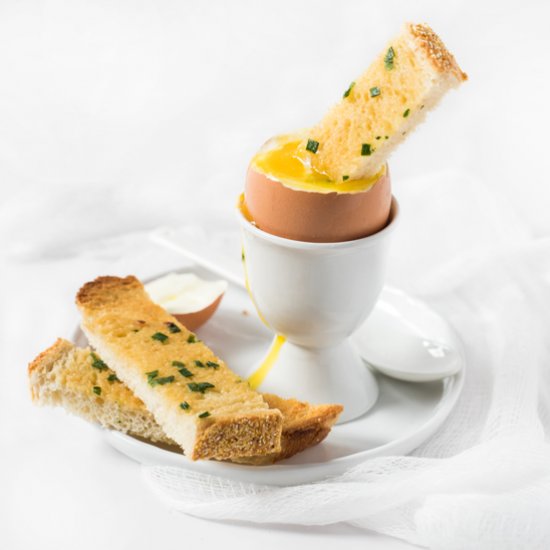 Dippy Eggs with Soldiers