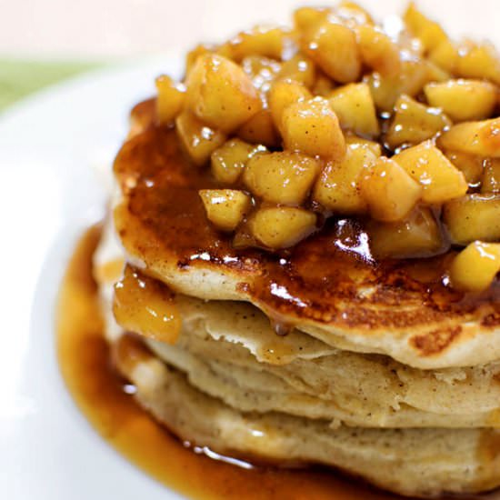 Apple Cinnamon Pancakes