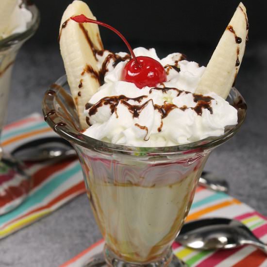 Yogurt Sundaes