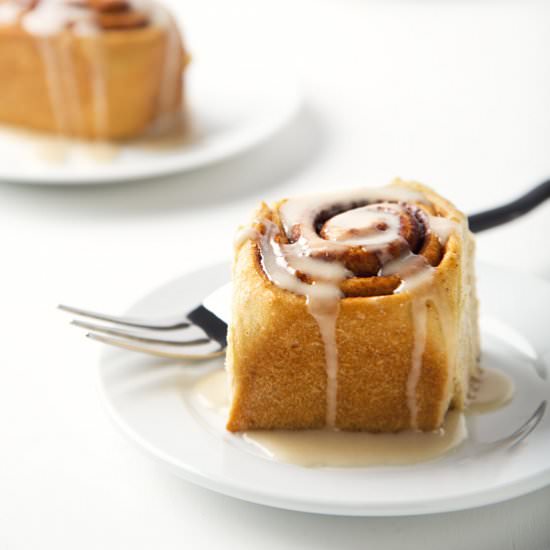 Vegan Cinnamon Rolls