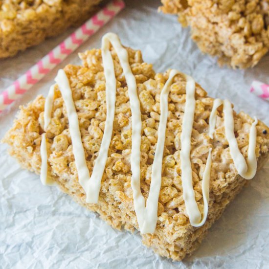 Cinnamon Roll Rice Krispie Treats