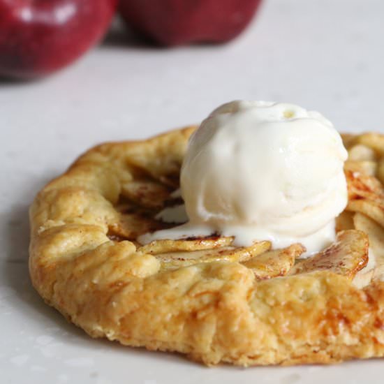 Rustic Apple Crostata