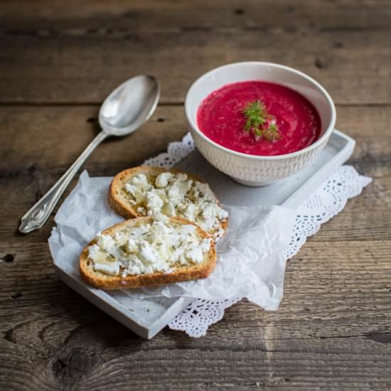 Beetroot Apple Soup