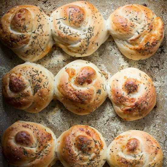 Rosemary and Cheese Dinner Rolls