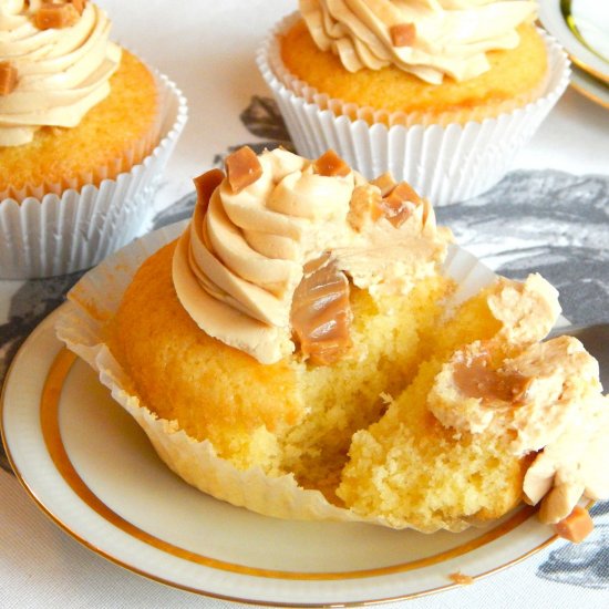 Caramel Vanilla Cupcakes