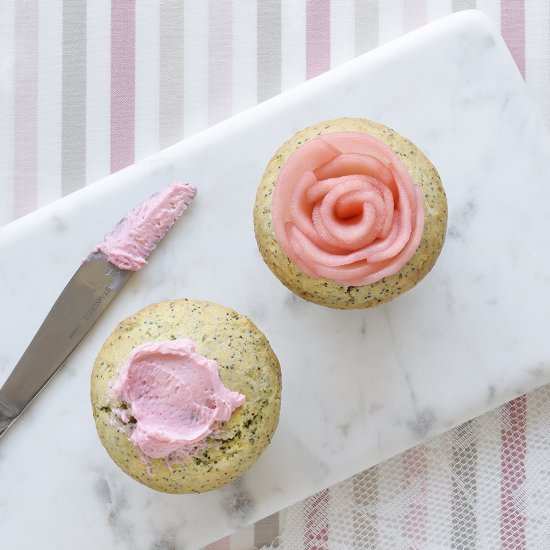 Poppyseed Cupcakes w/ Apple Roses