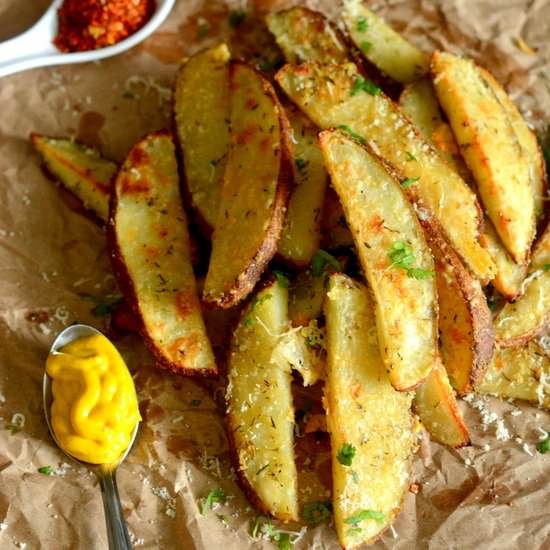 Crispy Baked Potato Wedges