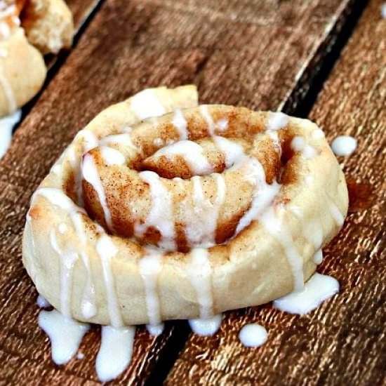 Easiest Cinnamon Rolls